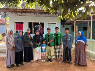 Libatkan IPNU-IPPNU, GP Ansor Palengaan Daja Santuni Puluhan Anak Yatim