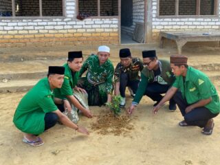 Refleksi Harlah ke-90 GP Ansor, Ansor Palengaan Daja Tanam 50 Pohon