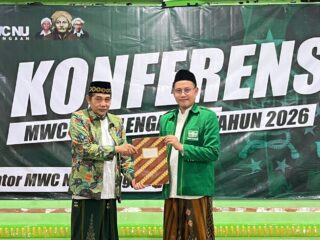 ‎Kiai Shofa Resmi Nakhodai MWCNU Palengaan Pamekasan Secara Aklamasi