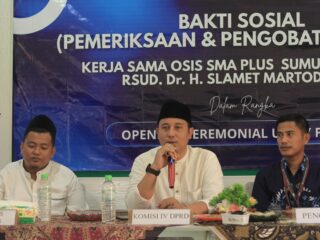SMA Plus Miftahul Ulum Sumur Tengah Gelar Pengobatan Gratis, Komisi IV DPRD Pamekasan Beri Apresiasi