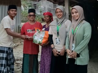 Kali Kedua, Media NU Palengaan Pamekasan Berbagi pada Anak Yatim dan Duafa